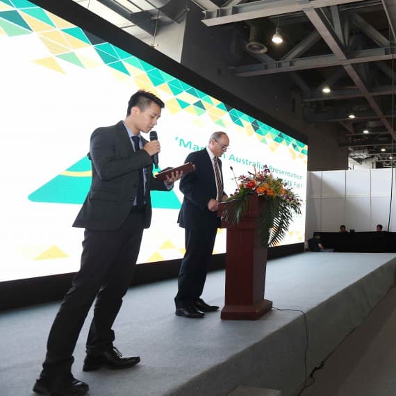 Ian Harrison addresses the Chinese International SME Fair in Guangzhou