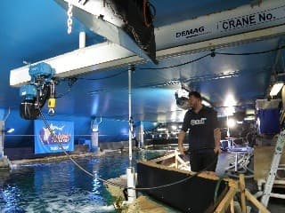 Demag helps keep Sydney Aquarium sparkling