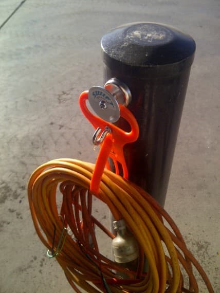Heavy Duty Magnetic Hanging Brackets