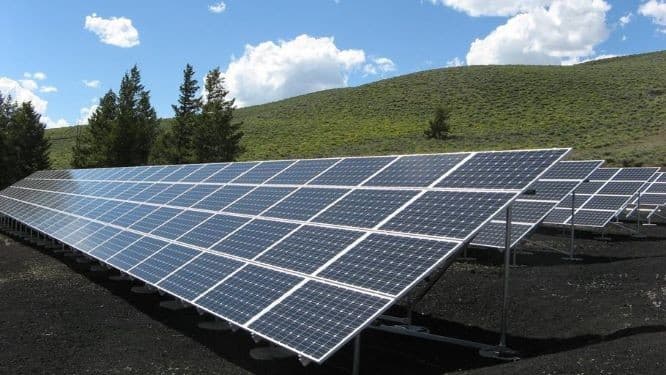 A key planning agreement to export Australian solar power to Singapore has been signed off by the Northern Territory government.