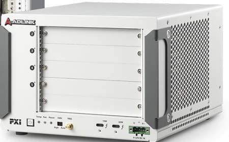 Adlink PXI Express chassis with thunderbolt interface